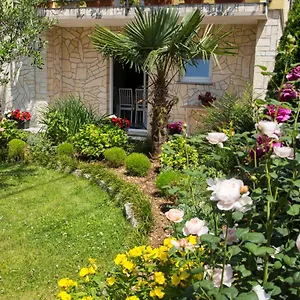 https://apartman-lori-kastav.primorje-gorskikotar.com